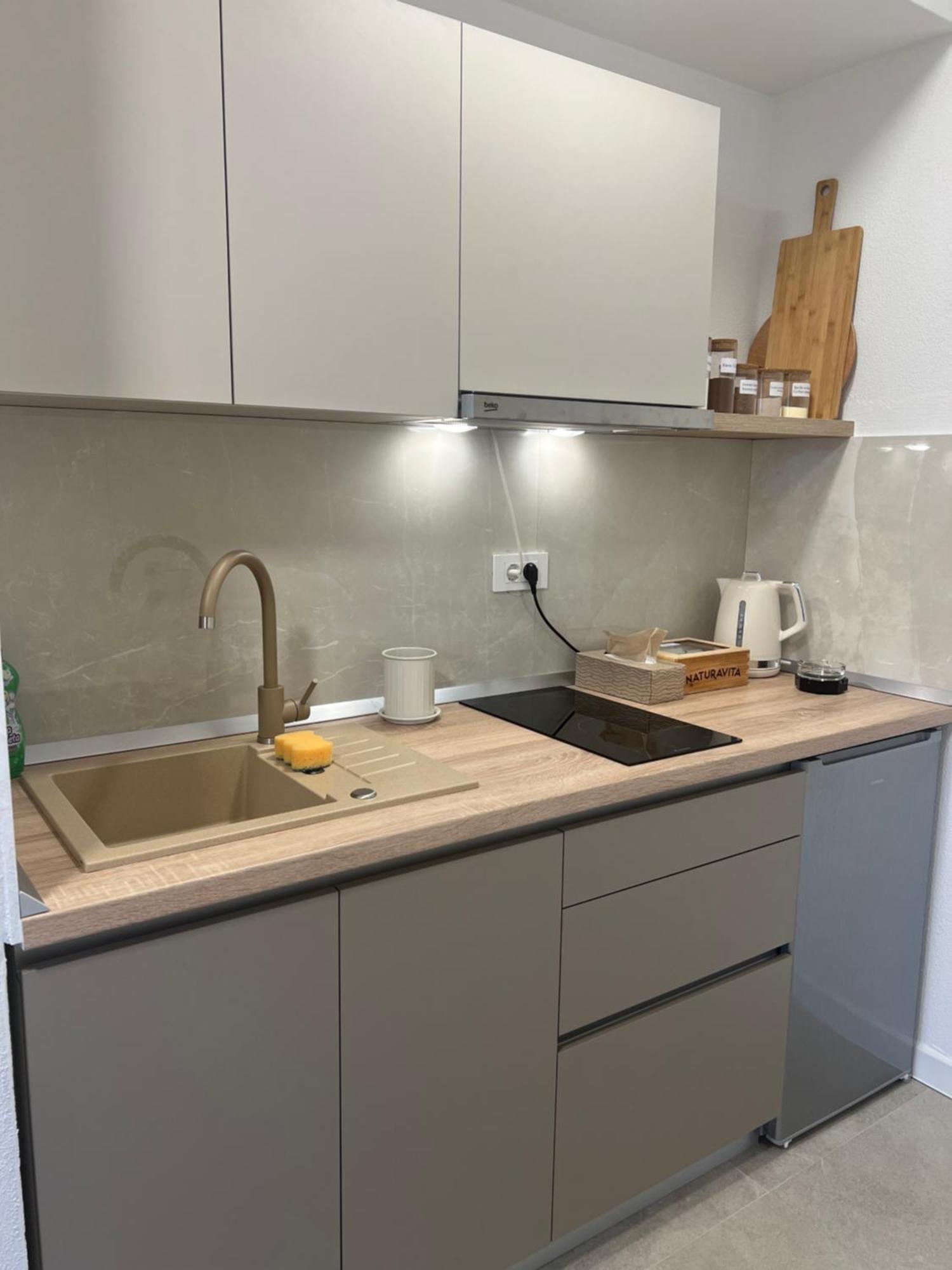 Rooms & Apartment Perak Kutjevo Экстерьер фото